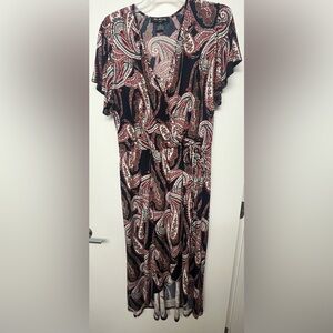 Elegant Paisley Print Maxi Dress